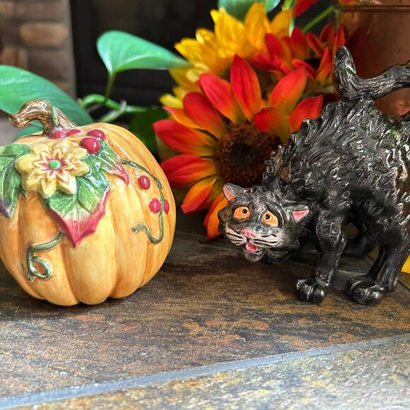 Fitz and Floyd “Halloween Harvest” Collection Salt and Pepper Shakers (68/530) - Picture 7 of 13